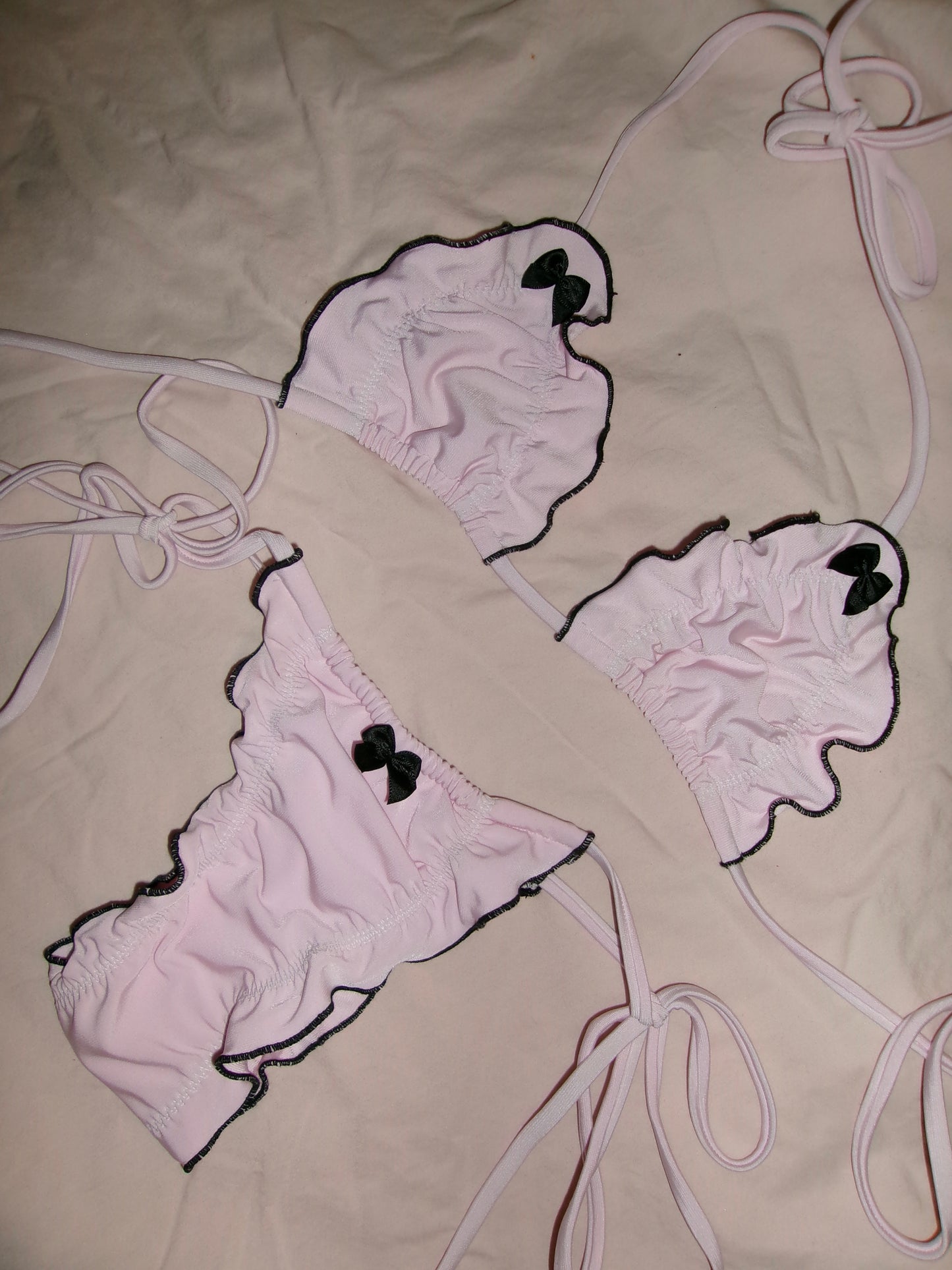 躑躅 Tsutsuji Bikini Bottom in Pink and Black