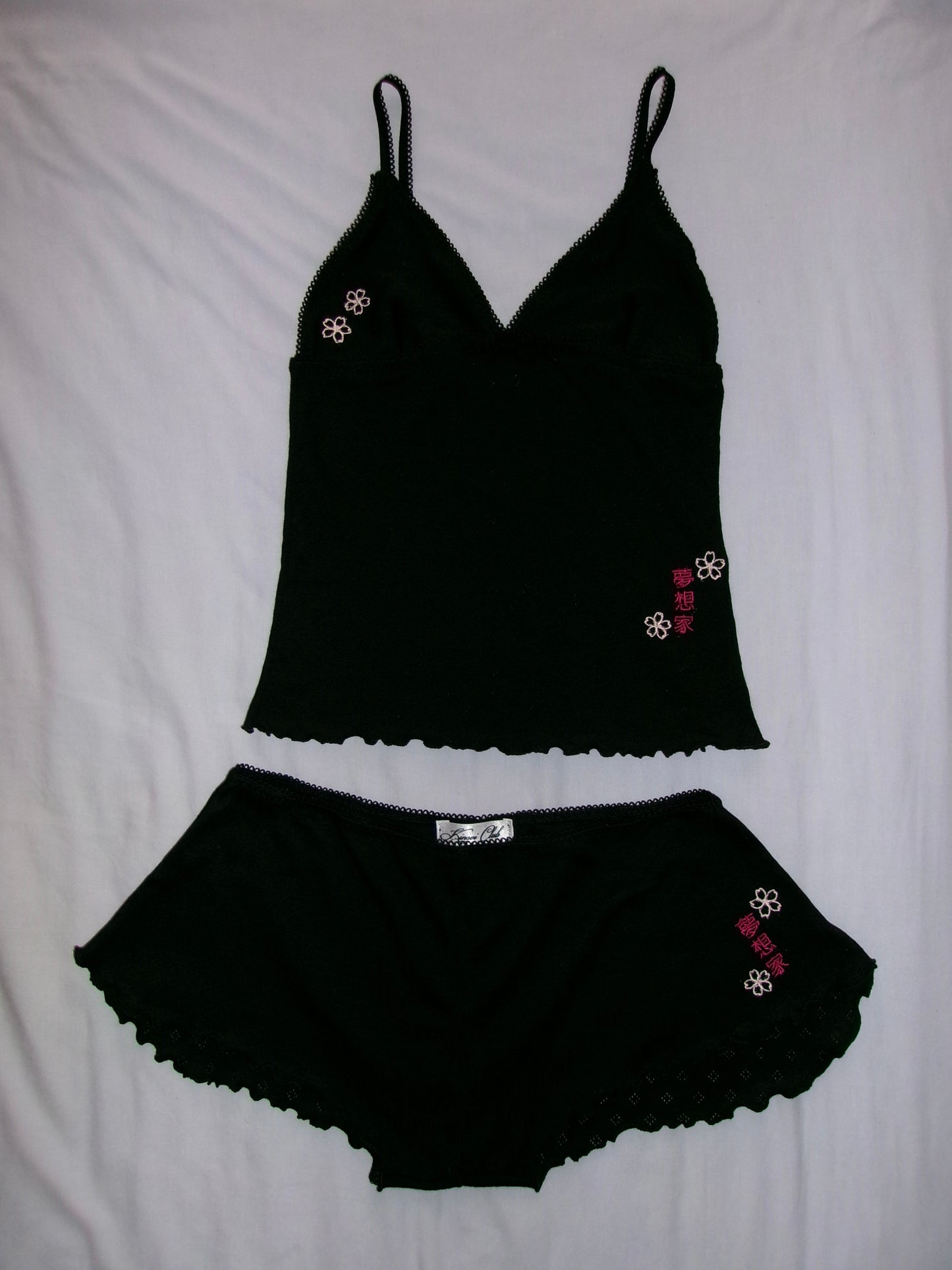 夜桜 Yozakura Embroidered Pointelle Top Black