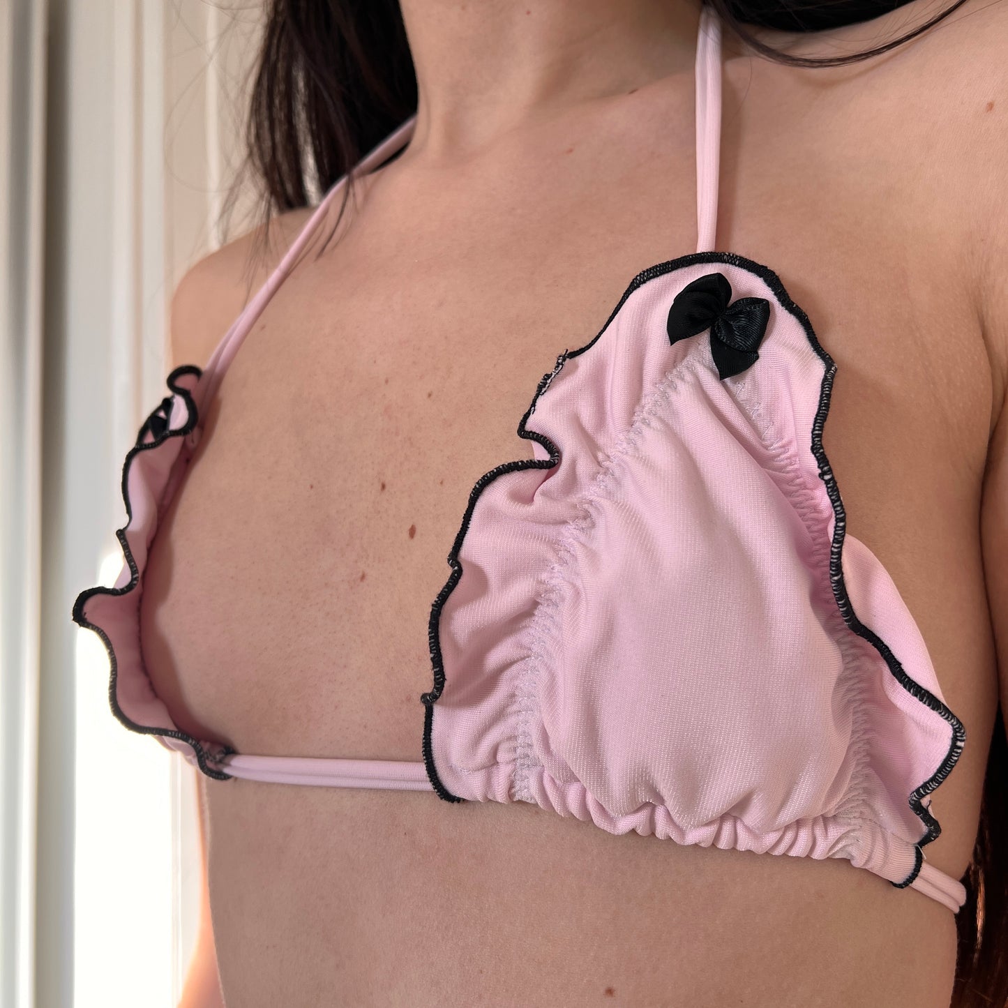躑躅 Tsutsuji Bikini Top in Pink and Black