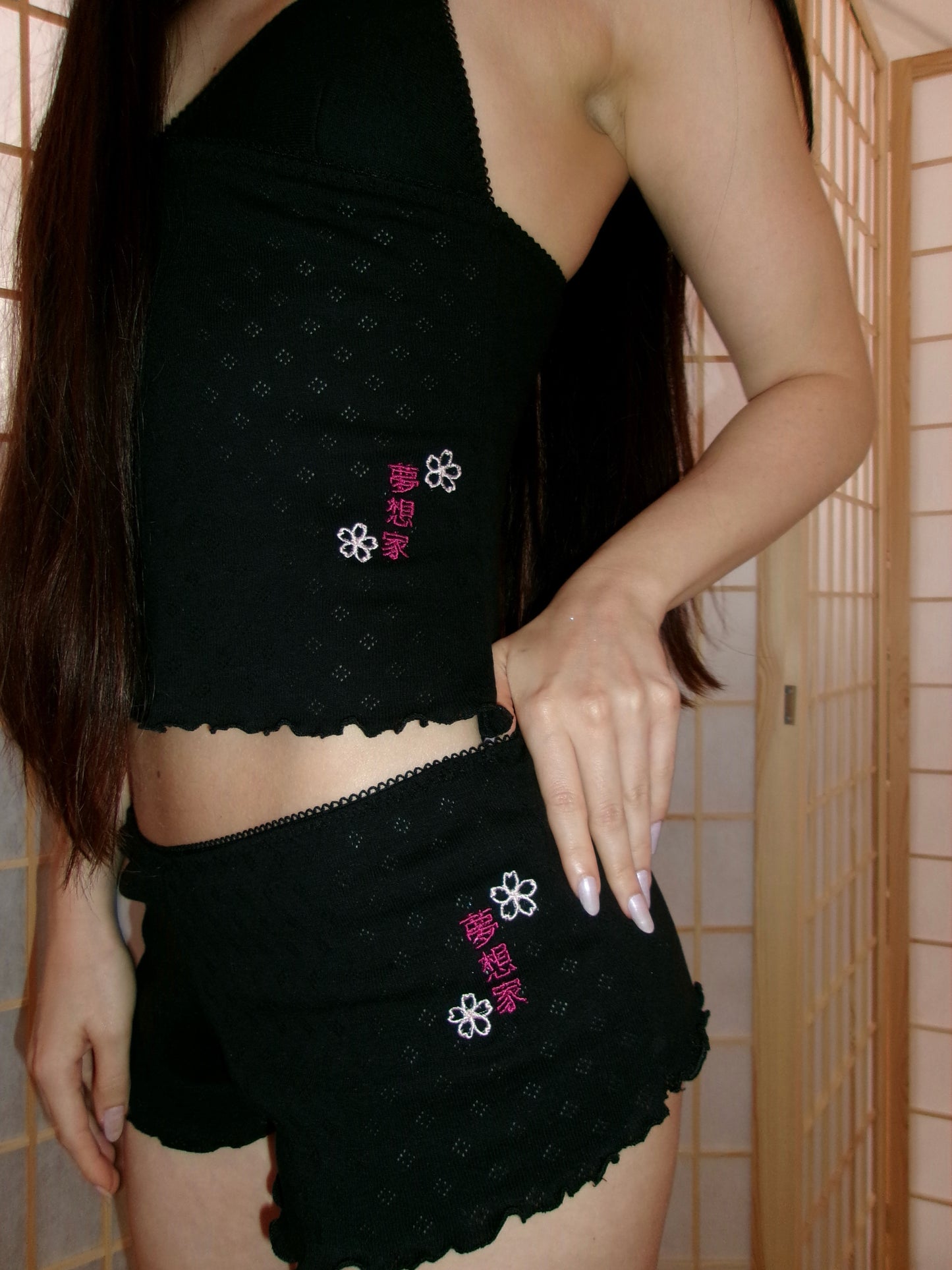 夜桜 Yozakura Embroidered Pointelle Top Black