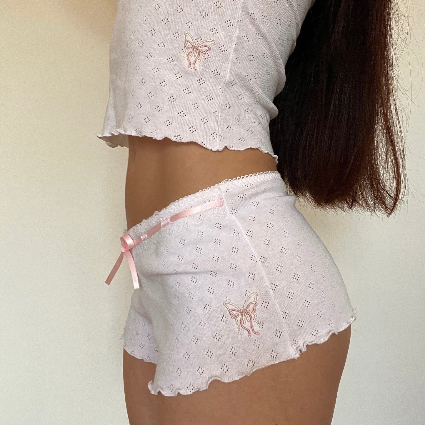 蝶々 Chouchou Butterfly and Bow Embroidered Pointelle Shorts White