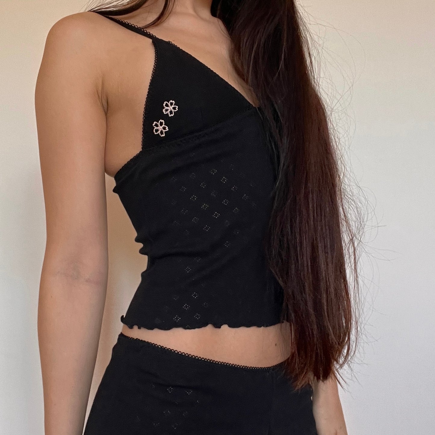 夜桜 Yozakura Embroidered Pointelle Top Black