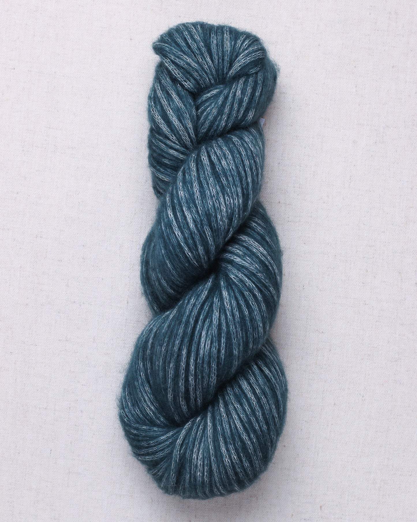 希望 Kibou Silk Butterfly Thong in Plum Red